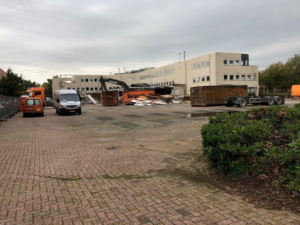 Sloop kantoorgebouw aan de Fultonbaan in Nieuwegein gestart