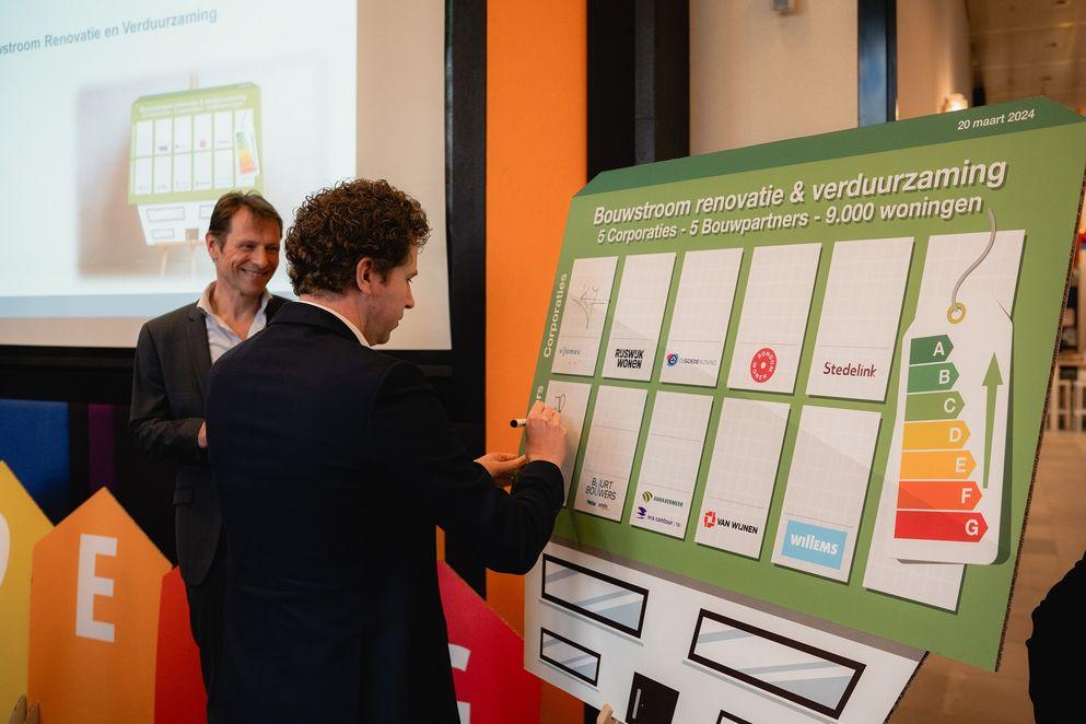 ondertekening vidomes Maarten Strijdonk