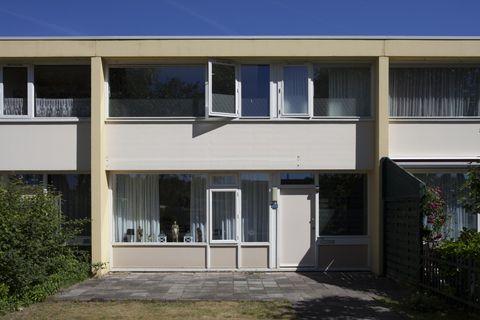 Emmen 1