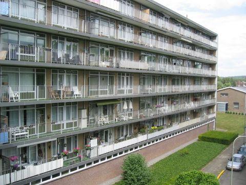 Groot onderhoud 78 appartementen Wethouder Vrankenstraat Maastricht